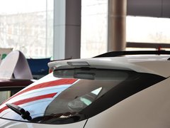 比亚迪S6 2013款 劲悦版 2.0L 手动 尊贵型 5座