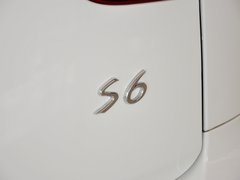 比亚迪S6 2013款 劲悦版 2.0L 手动 尊贵型 5座