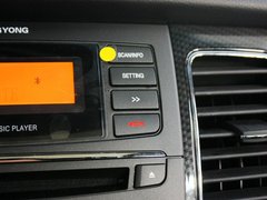 柯兰多 2013款 2.0L 自动 汽油两驱精英型 5座