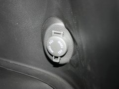 柯兰多 2013款 2.0L 自动 汽油两驱精英型 5座