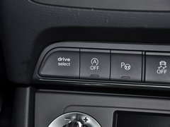 奥迪Q3 2013款 2.0T 35 TFSI quattro豪华型 5座