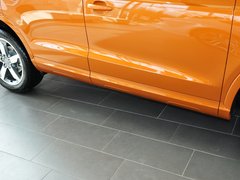 奥迪Q3 2013款 2.0T 35 TFSI quattro豪华型 5座
