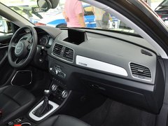 一汽奥迪  2.0T 中控台右侧