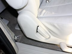 马自达8 2013款 2.5 自动 精英版 7座