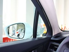 标致508L 2013款 2.3L 自动 罗兰•加洛斯版