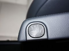 标致508L 2013款 2.3L 自动 罗兰•加洛斯版