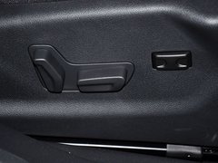 标致508L 2013款 2.3L 自动 罗兰•加洛斯版