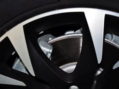 标致508L 2013款 2.3L 自动 罗兰•加洛斯版
