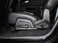 菲跃 2013款 3.6L 自动 智能全驱版7座