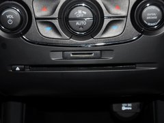 菲跃 2013款 3.6L 自动 智能全驱版7座