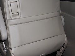 比亚迪M6 2013款 2.4L 手动 尊贵型 7座