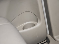 比亚迪M6 2013款 2.4L 手动 尊贵型 7座
