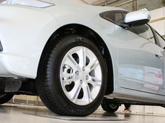 本田Insight 2013款 1.3L 基本型