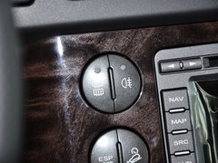 荣威W5 2013款 1.8T 自动 4WD 豪域版 5座