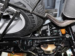 荣威W5 2013款 1.8T 自动 4WD 豪域版 5座