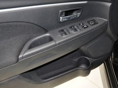 新劲炫 2013款 2.0 手动 两驱舒适版 5座