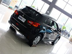 新劲炫 2013款 2.0 CVT 四驱旗舰版 5座