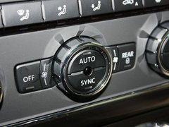 帕萨特 2013款 1.8TSI DSG 御尊版