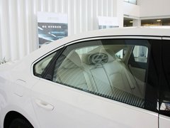 帕萨特 2013款 1.8TSI DSG 御尊版