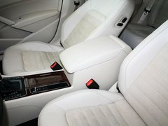 帕萨特 2013款 1.8TSI DSG 至尊版