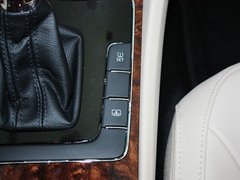 帕萨特 2013款 1.8TSI DSG 至尊版