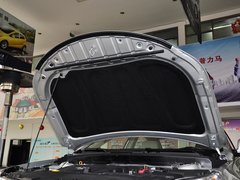 海马M8 2014款 2.0L 手动 舒适型