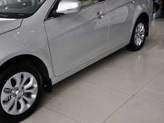 海马M8 2014款 2.0L 手动 舒适型