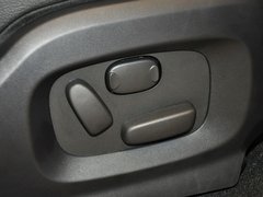 揽胜极光（进口） 2013款 2.0T 自动 5门耀动版 5座