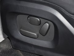 揽胜极光（进口） 2013款 2.0T 自动 5门耀动版 5座