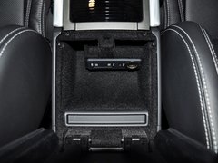 揽胜极光（进口） 2013款 2.0T 自动 5门耀动版 5座