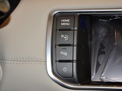 揽胜极光（进口） 2013款 2.0T 自动 3门耀动版 4座