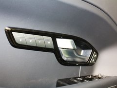 揽胜极光（进口） 2013款 2.0T 自动 5门耀致版 5座