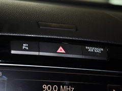 途锐 2013款 V6 3.0TSI 自动 限量奢华版 5座