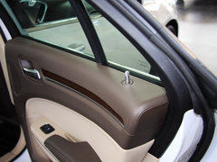 300C 2013款 3.6L 自动 尊崇版