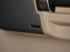 发现 2013款 3.0T AT HSE柴油版 5座