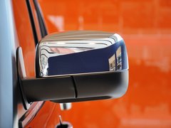 路虎  第四代发现 3.0T AT 反光镜外侧正视