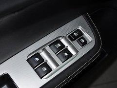传祺GA5 2013款 2.0L 自动 精英版