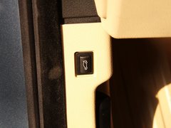 宝马5系GT 2013款 GT 535i 3.0T 豪华型