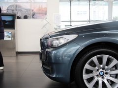 宝马5系GT 2013款 GT 535i 3.0T 豪华型