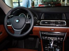宝马5系GT 2013款 GT 535i 3.0T 豪华型