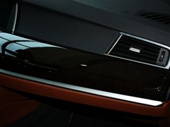 宝马5系GT 2013款 GT 535i 3.0T 豪华型