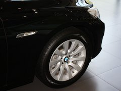 宝马5系GT 2013款 GT 535i 3.0T 豪华型