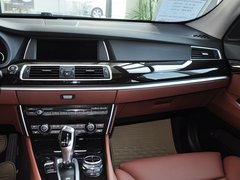 宝马5系GT 2013款 GT 535i 3.0T 领先型