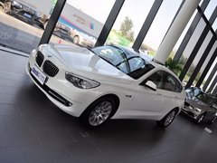 宝马5系GT 2013款 GT 535i 3.0T 领先型