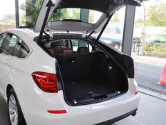 宝马5系GT 2013款 GT 535i 3.0T 领先型