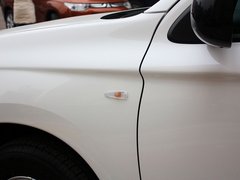 欧蓝德（进口） 2013款 2.0L CVT 两驱运动导航版 5座