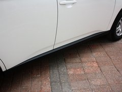 欧蓝德（进口） 2013款 2.0L CVT 两驱运动导航版 5座