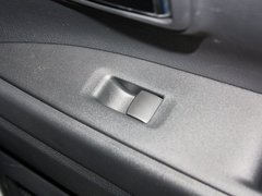 欧蓝德（进口） 2013款 2.0L CVT 四驱都市导航版5座