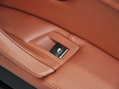 宝马5系(进口) 2013款 530i 3.0L 领先型旅行版