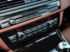 宝马5系(进口) 2013款 530i 3.0L 领先型旅行版